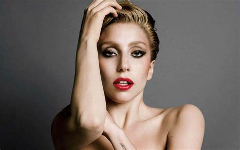 lasy gaga nude|Lady Gaga Nude on the Cover of PAPER Magazine